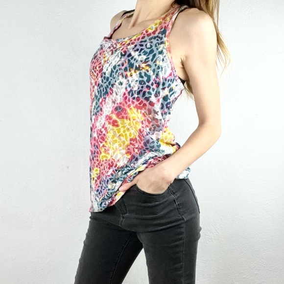 OP |🌈🐆Rainbow Cheetah Print Knotted Racerback Long Tank Top - Picture 2 of 12